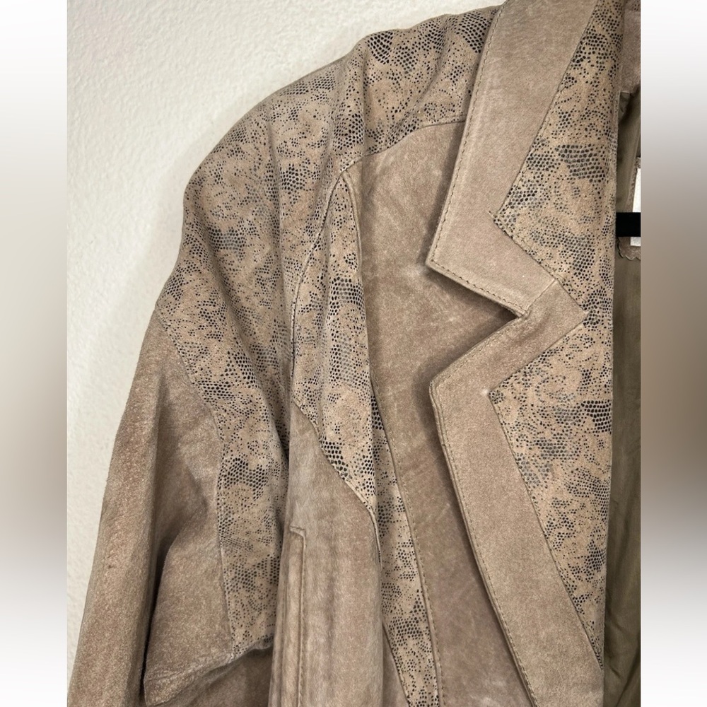 Vintage 90’s CHIA Cropped Brown Suede Leather Jacket Snake Print Panel Korea XS - Picture 6 of 16